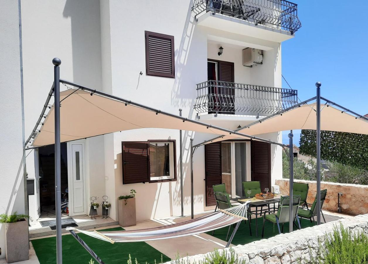 Apartments Pitve Єлса Екстер'єр фото